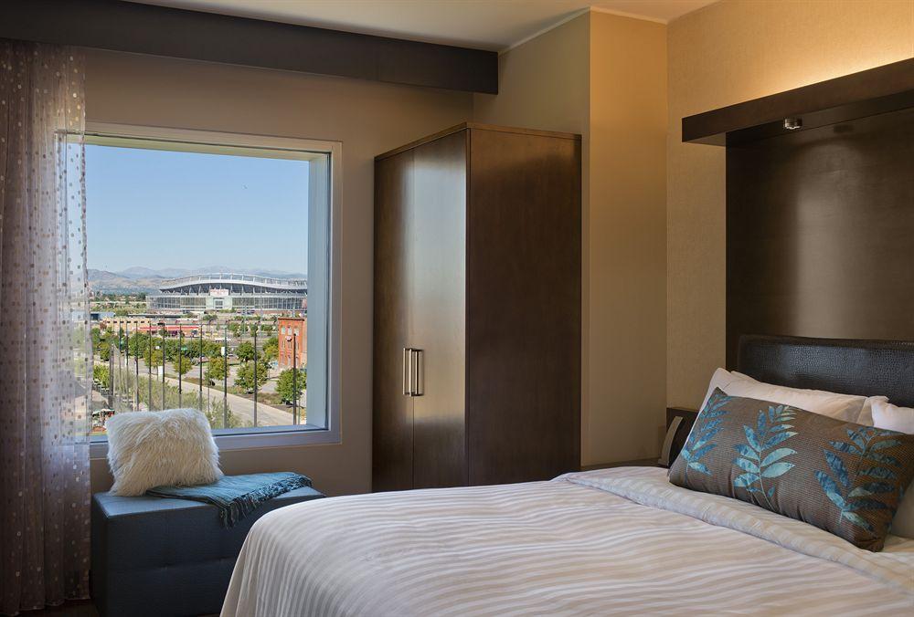 Springhill Suites By Marriott Denver Downtown Екстер'єр фото