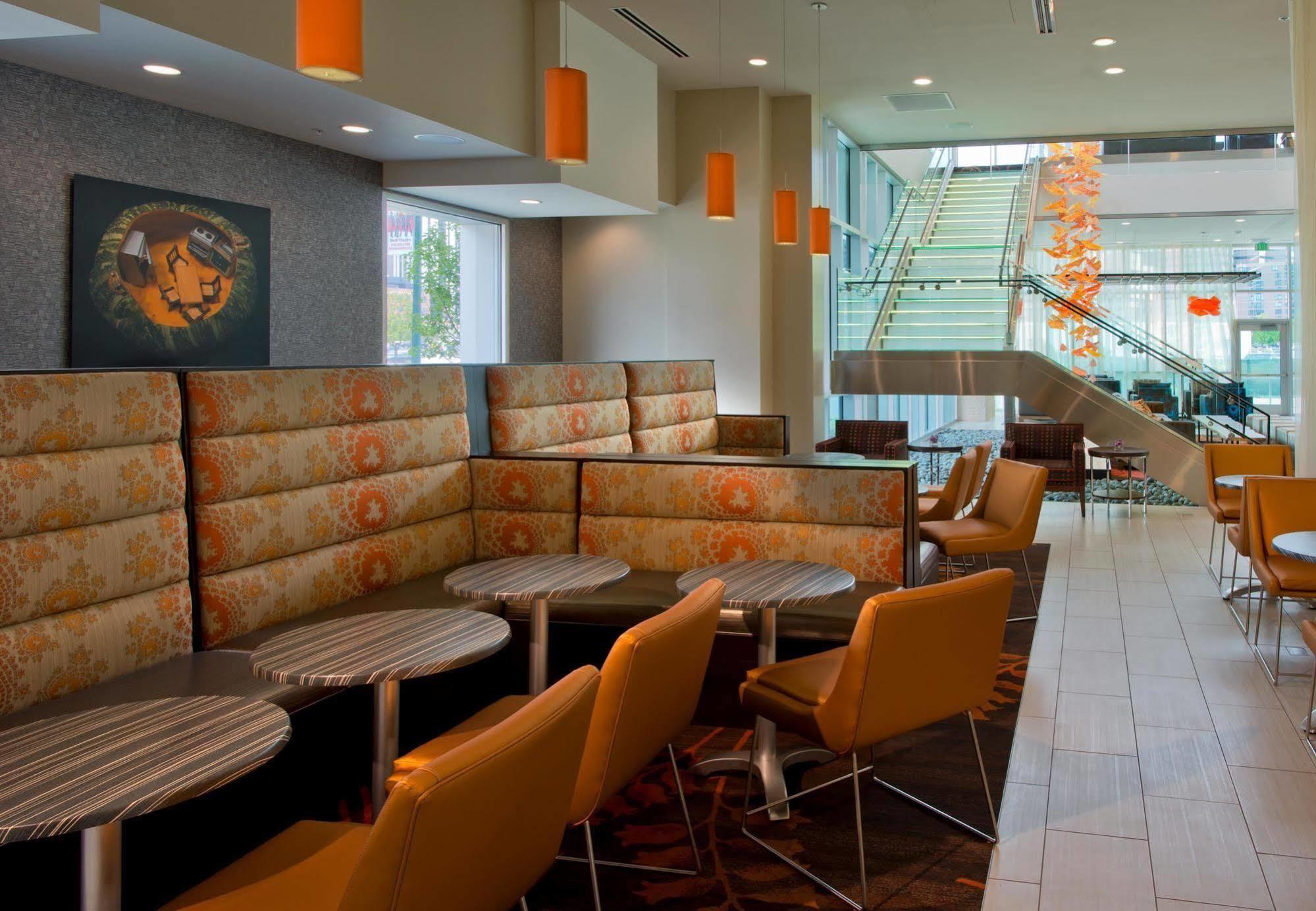 Springhill Suites By Marriott Denver Downtown Екстер'єр фото